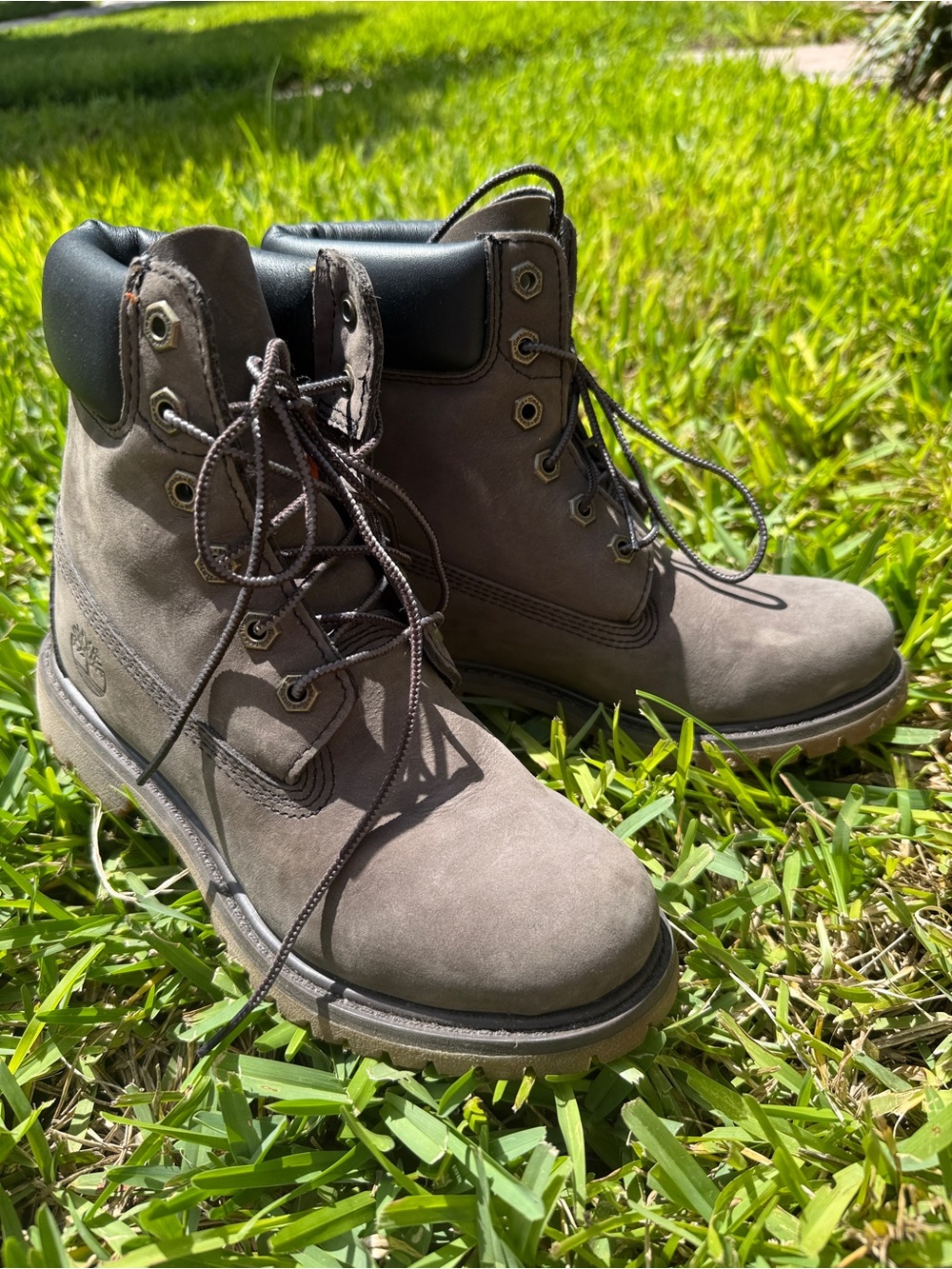 Timberland Premium 6 in Waterproof Boot Medium Grey Nubuck Size 6